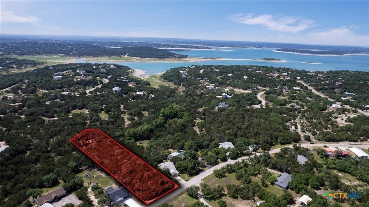 1.08 acres in Comal County - photo 5
