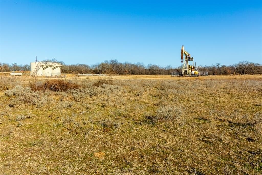 35.5 acres in Jack County - photo 9