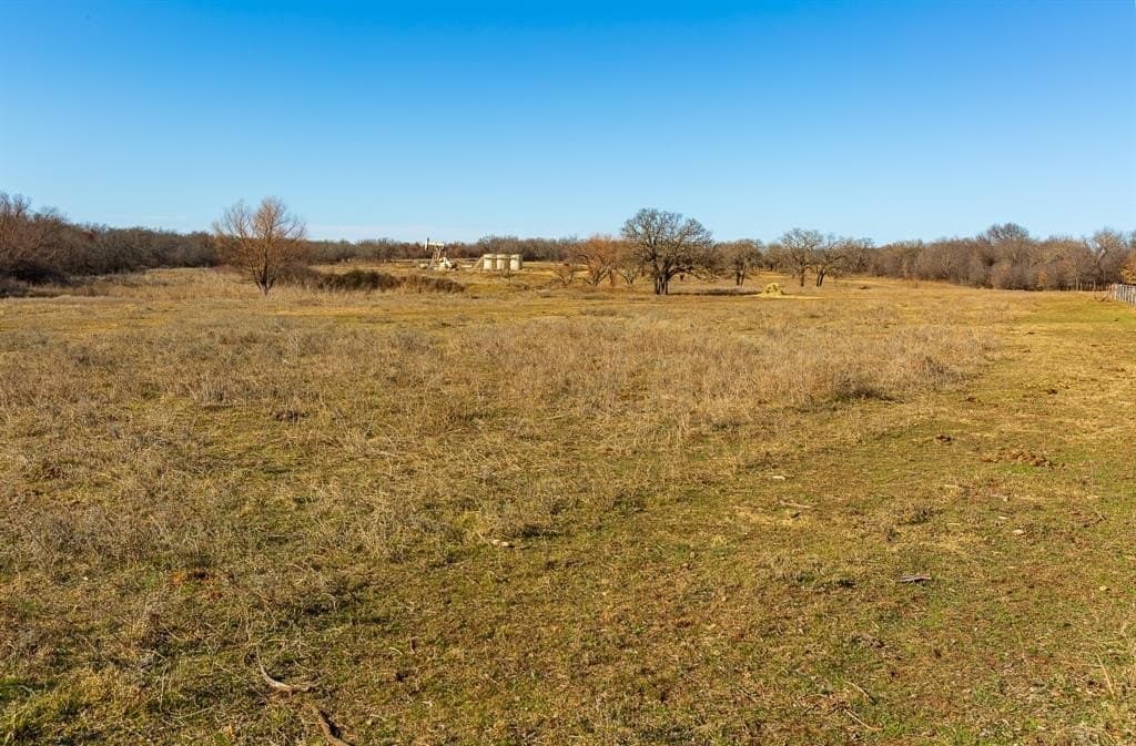 35.5 acres in Jack County - photo 4