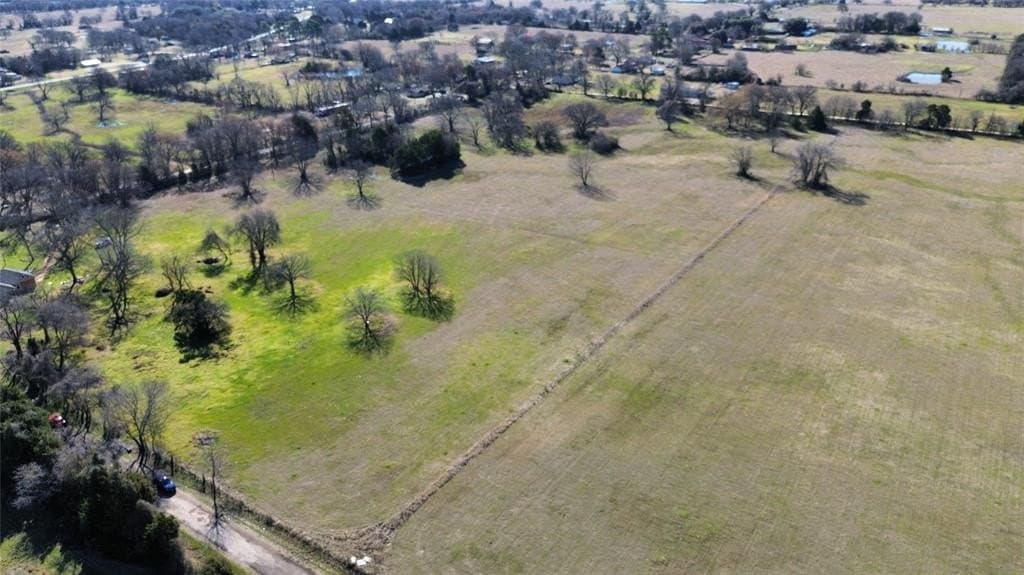 10.01 acres in Henderson County - photo 4
