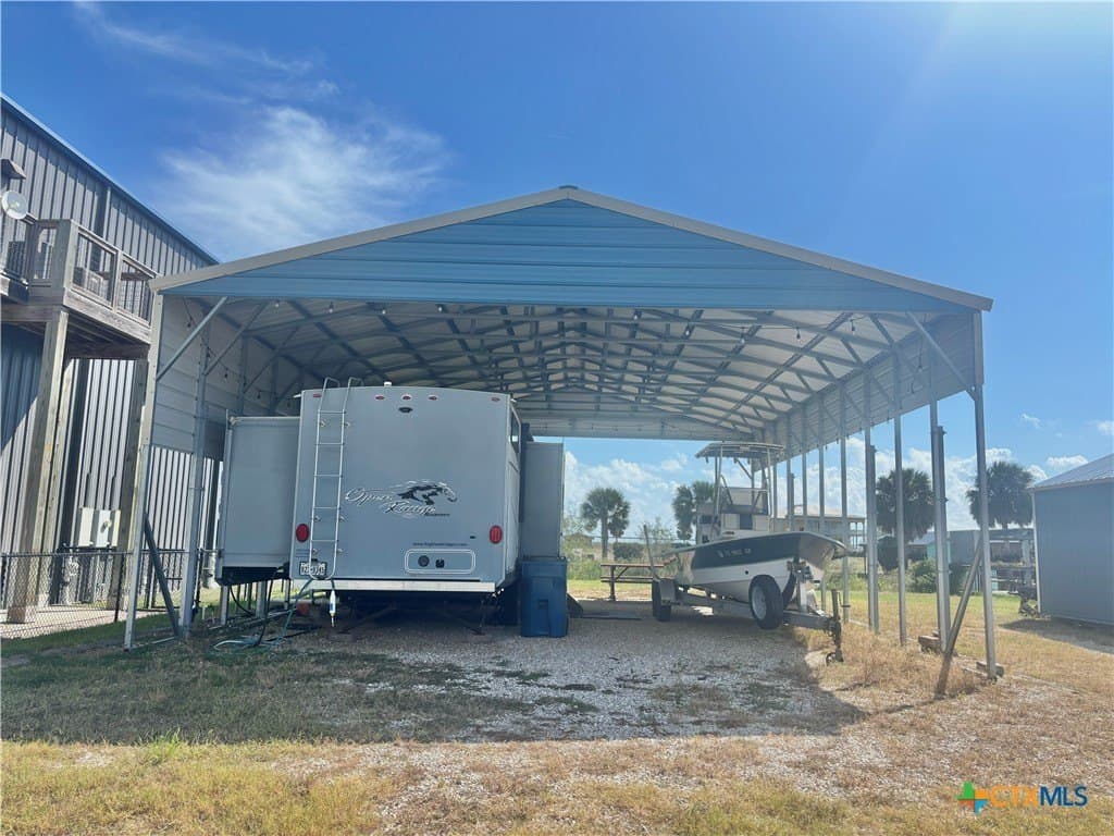 0.25 acres in Calhoun County - photo 2