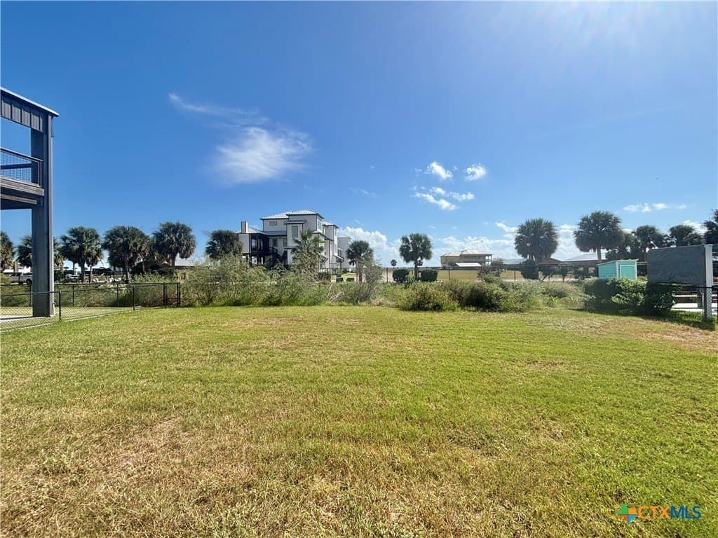 0.25 acres in Calhoun County - photo 8