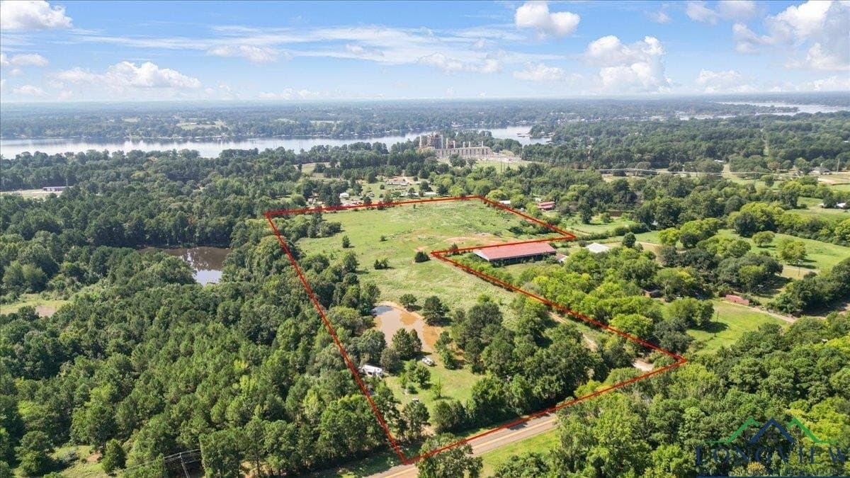 18.18 acres in Gregg County - photo 4