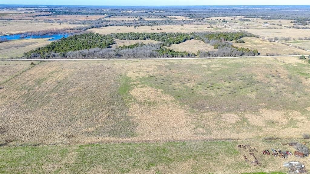5.02 acres in Navarro County - photo 11