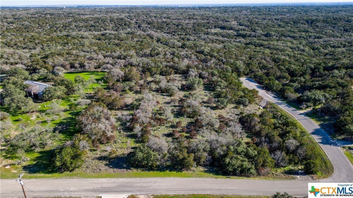 3.36 acres in Comal County - photo 2