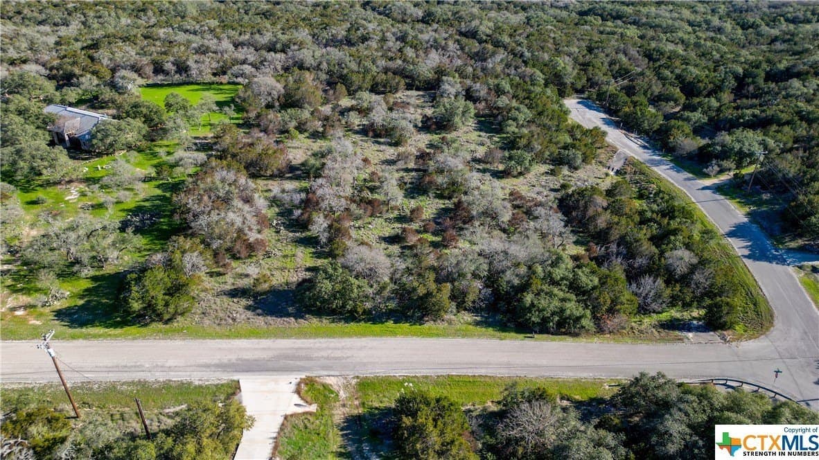 3.36 acres in Comal County - photo 3