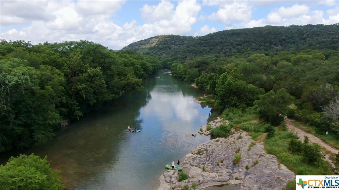 3.36 acres in Comal County - photo 38