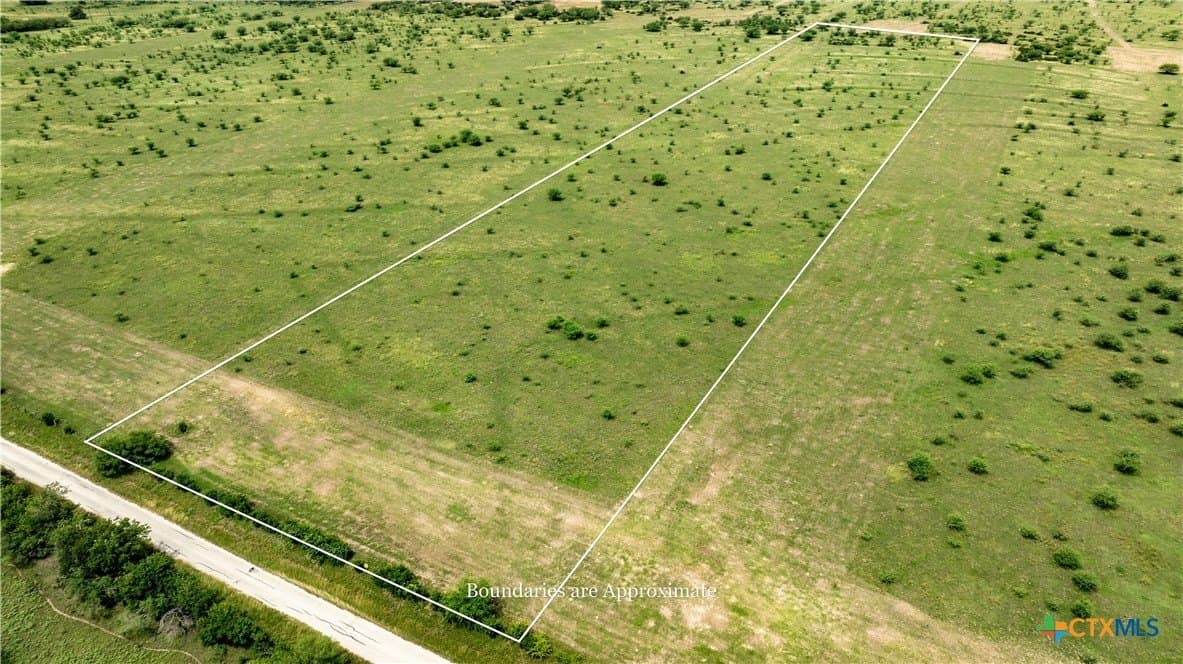 10.01 acres in DeWitt County - photo 6
