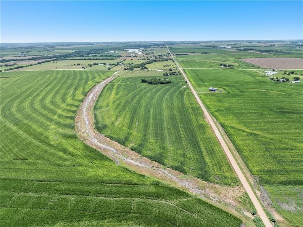 5.23 acres in McLennan County - photo 5