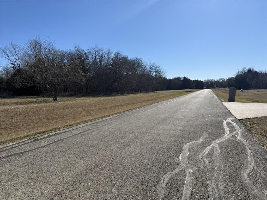 1.12 acres in Navarro County - photo 12