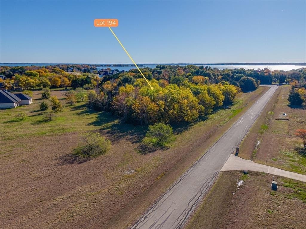 1.12 acres in Navarro County - photo 9