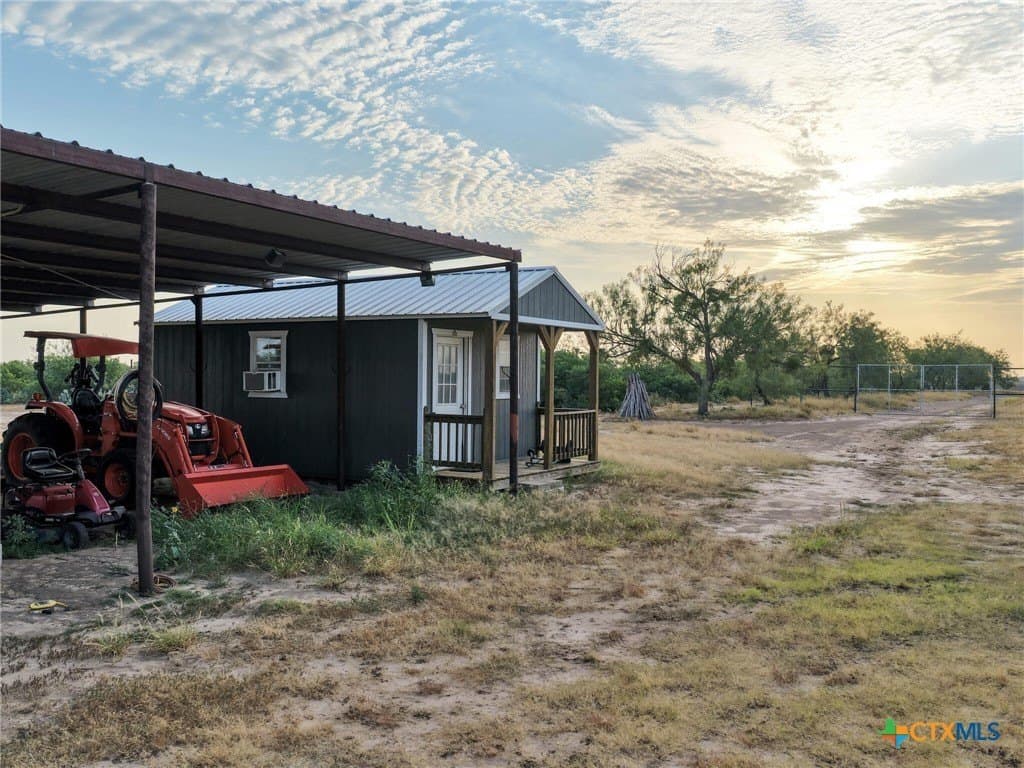 377.5 acres in Zavala County - photo 30
