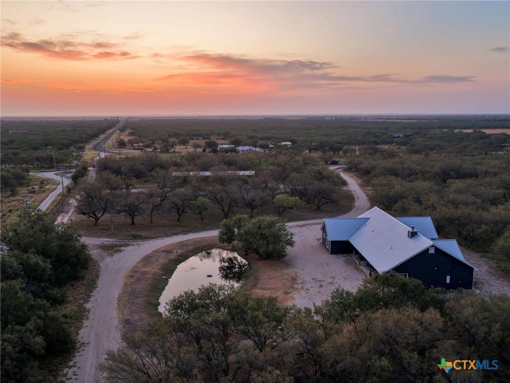 377.5 acres in Zavala County - photo 35