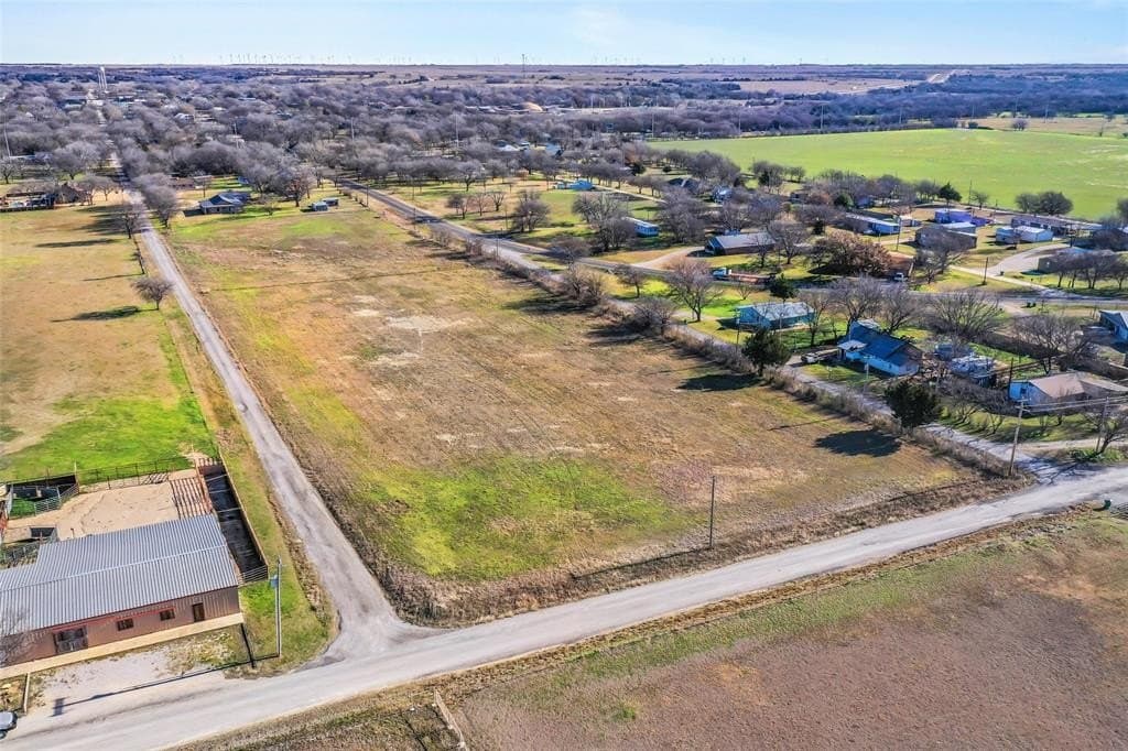 5.87 acres in Montague County - photo 6