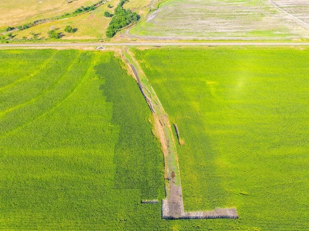 368.3 acres in Limestone County - photo 32
