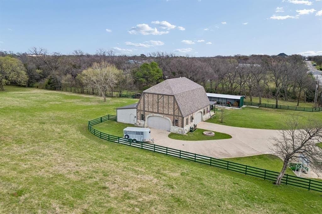 43.11 acres in Tarrant County - photo 2