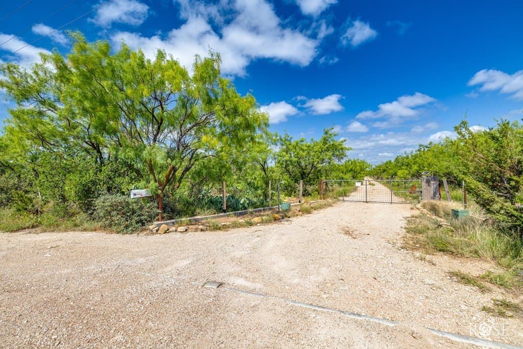 14.97 acres in Tom Green County - photo 4