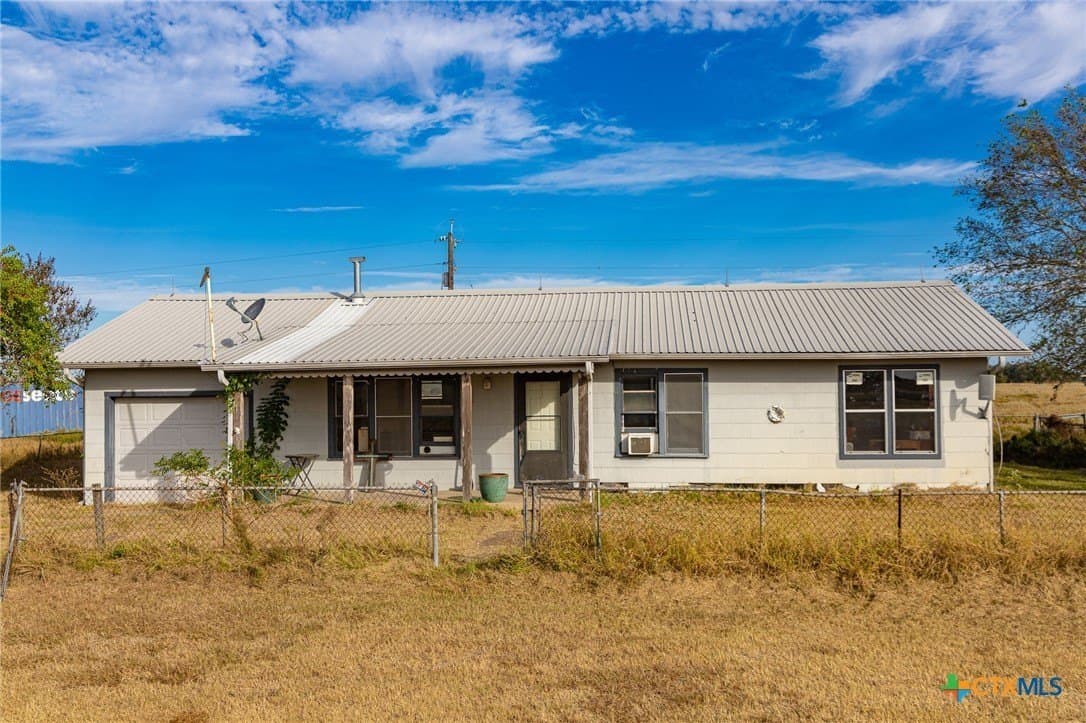 45.83 acres in Lavaca County - photo 41