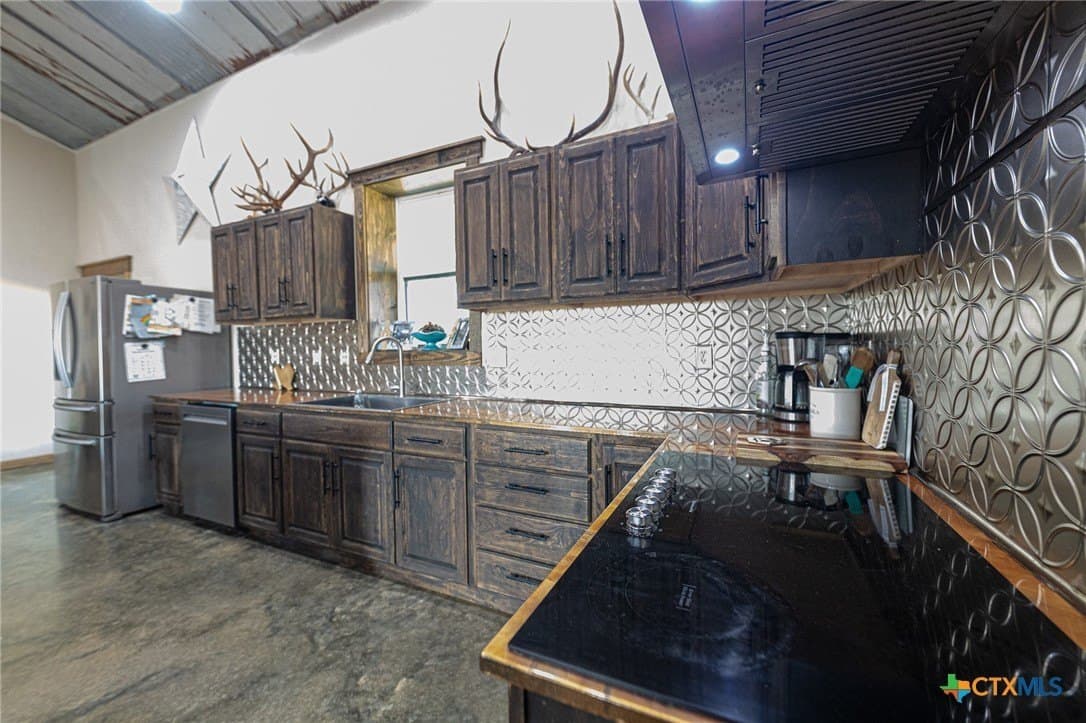 45.83 acres in Lavaca County - photo 5