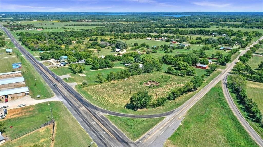1.98 acres in Grayson County - photo 4