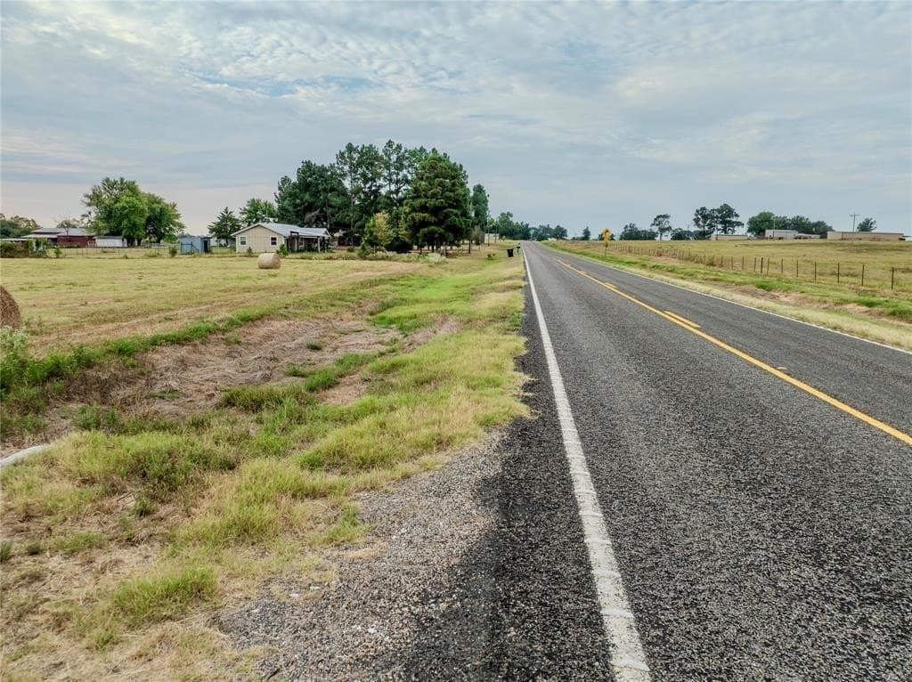 10.69 acres in Lamar County - photo 14