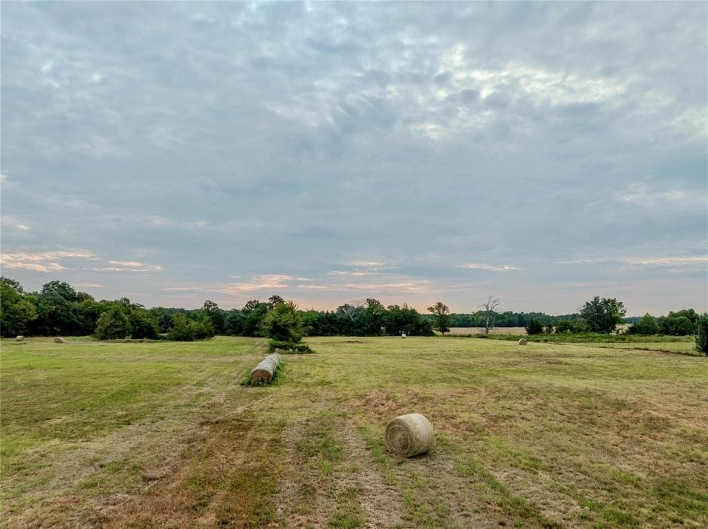 10.69 acres in Lamar County - photo 2