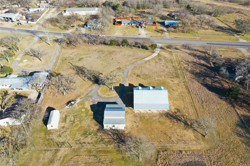 12.64 acres in Freestone County - photo 33