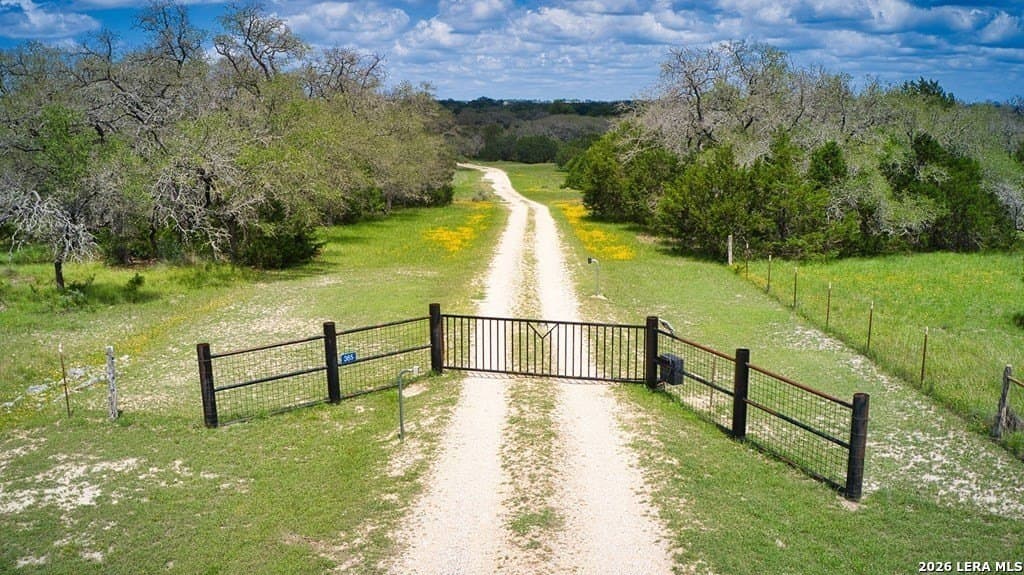 60.78 acres in Kerr County - photo 43