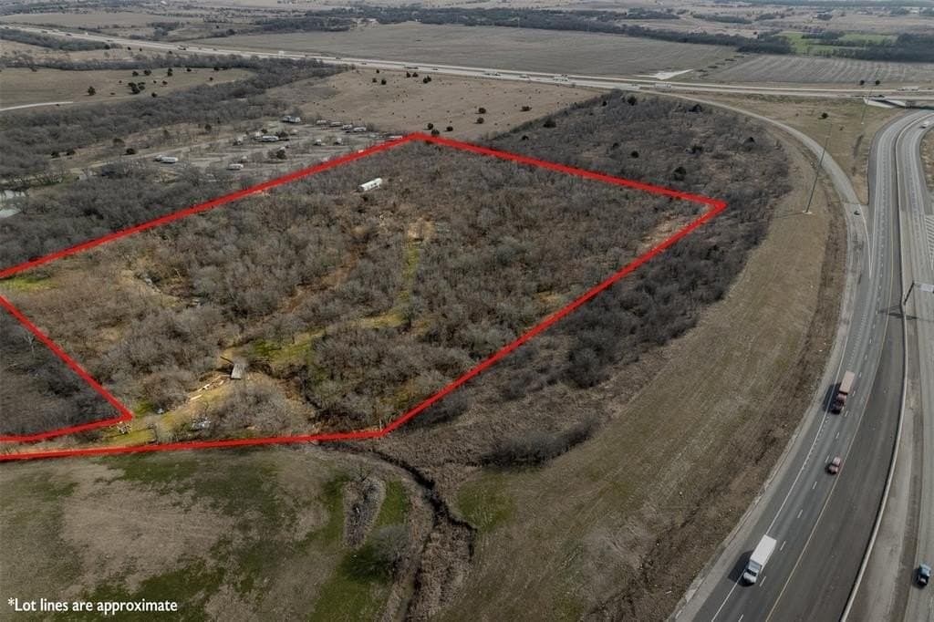 17.14 acres in Hill County - photo 4
