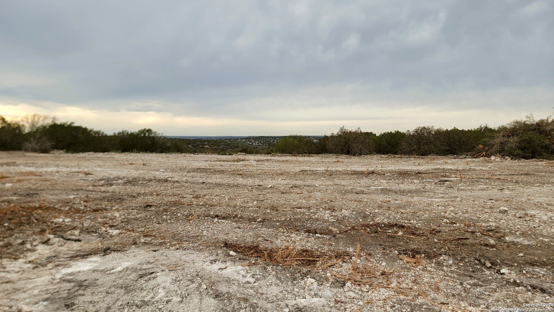 359 acres in Edwards County - photo 46
