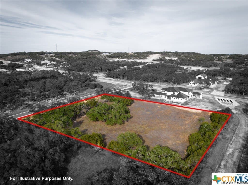 2.21 acres in Comal County - photo 4