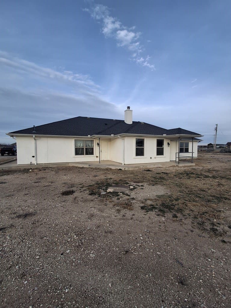 203,817 acres in Val Verde County - photo 3