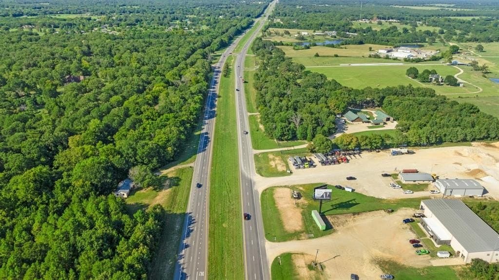 7.22 acres in Lamar County - photo 4