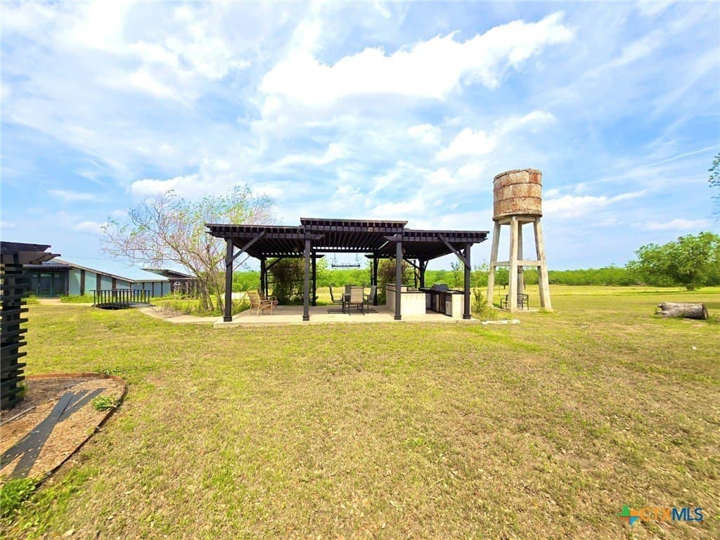 10 acres in Gonzales County - photo 32