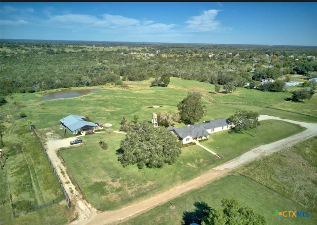 10 acres in Gonzales County - photo 29