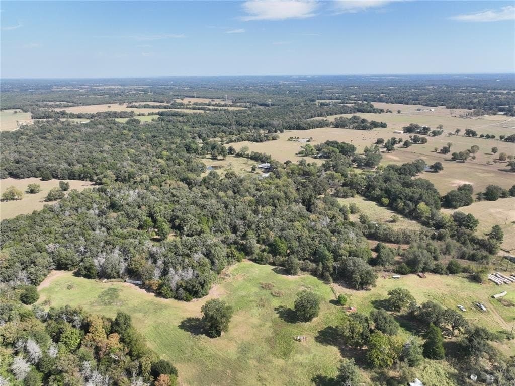 9.2 acres in Freestone County - photo 24