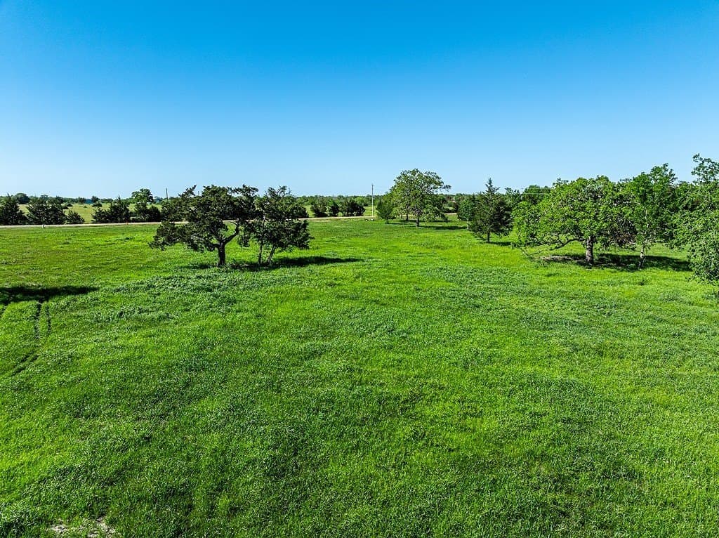 60 acres in Fayette County - photo 7