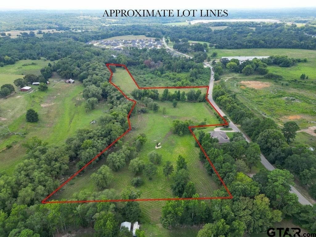 8.25 acres in Smith County - photo 5