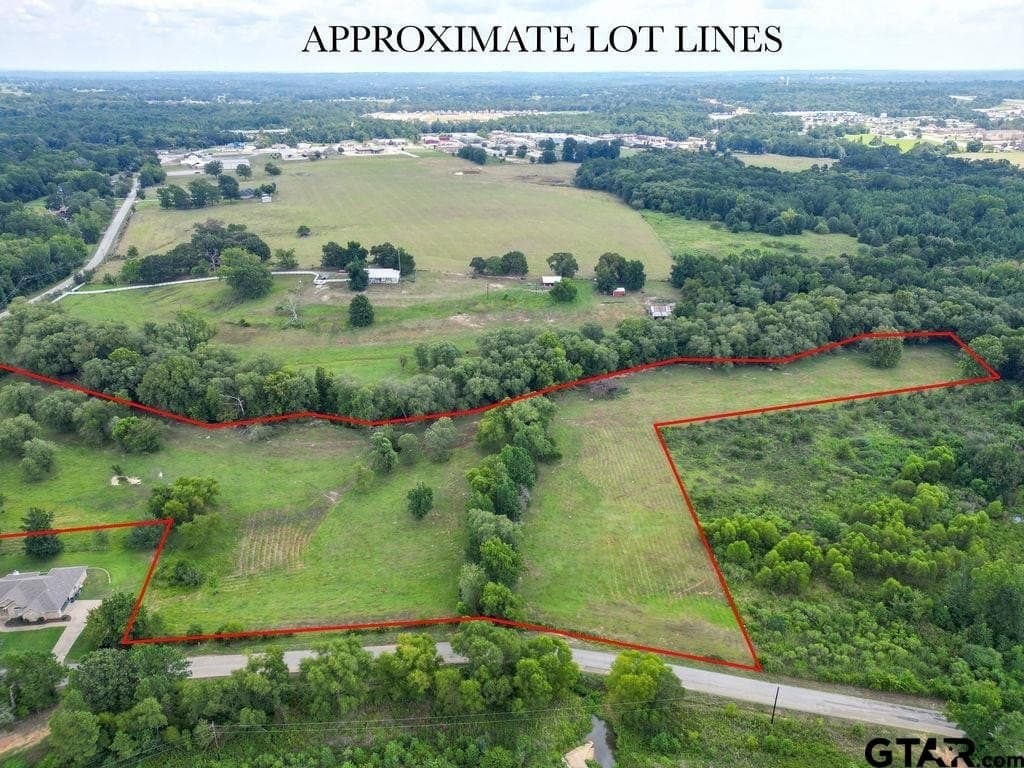 8.25 acres in Smith County - photo 3