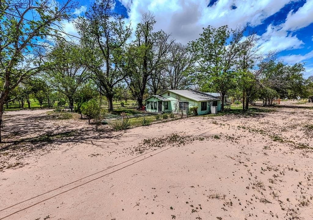 348,916 acres in Maverick County - photo 49