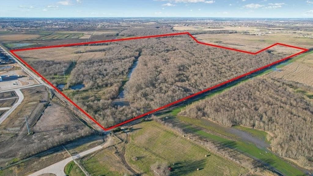 191.25 acres in Rockwall County - photo 4