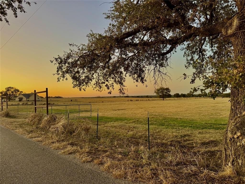 16.52 acres in Hood County - photo 11