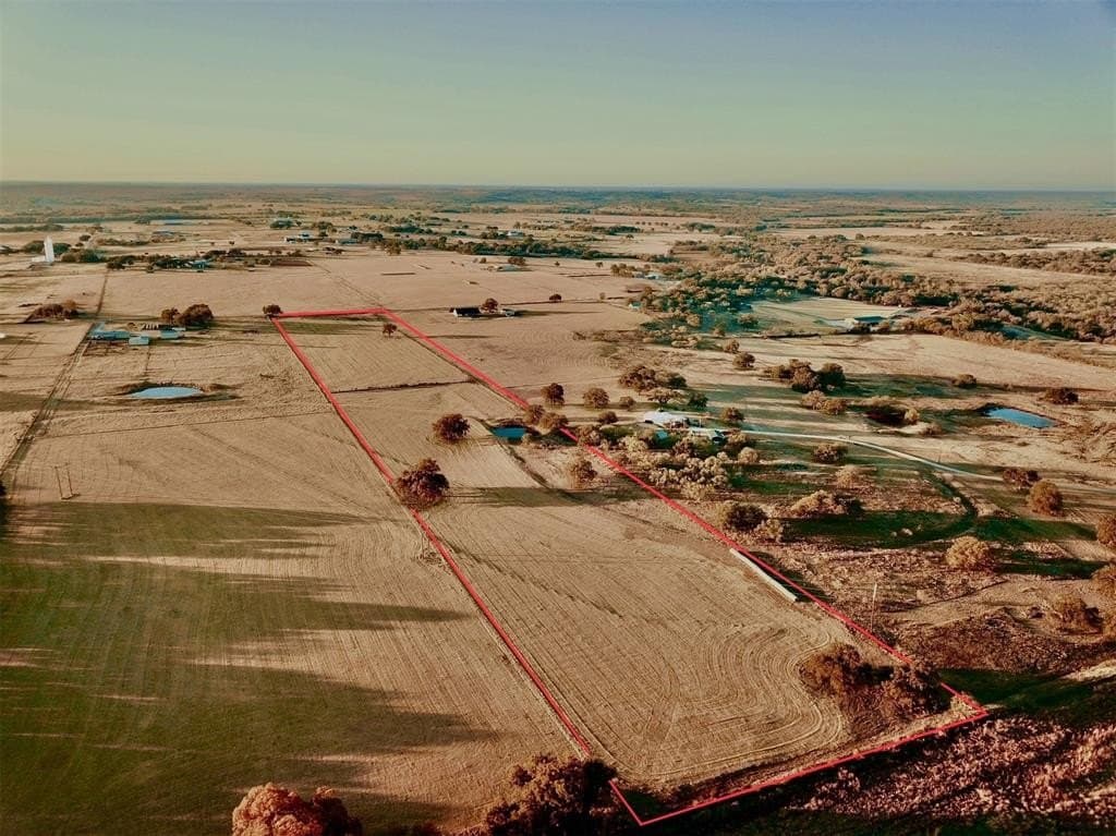 16.52 acres in Hood County - photo 18