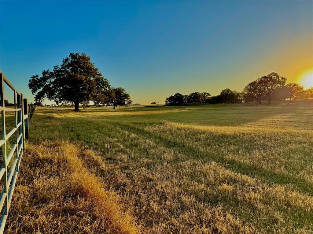 16.52 acres in Hood County - photo 9