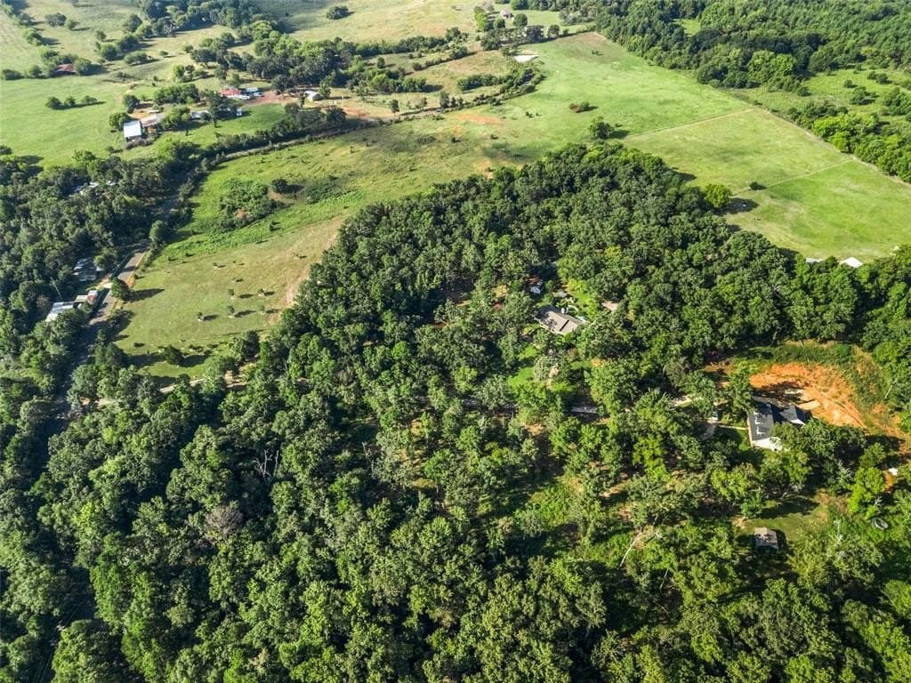 21.5 acres in Upshur County - photo 4