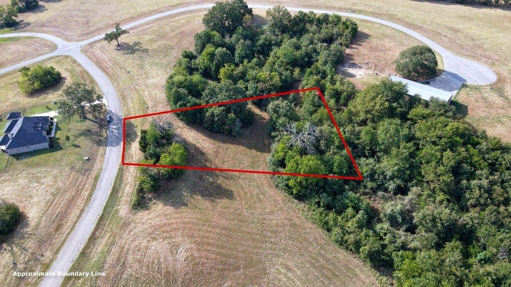 1 acres in Henderson County - photo 5
