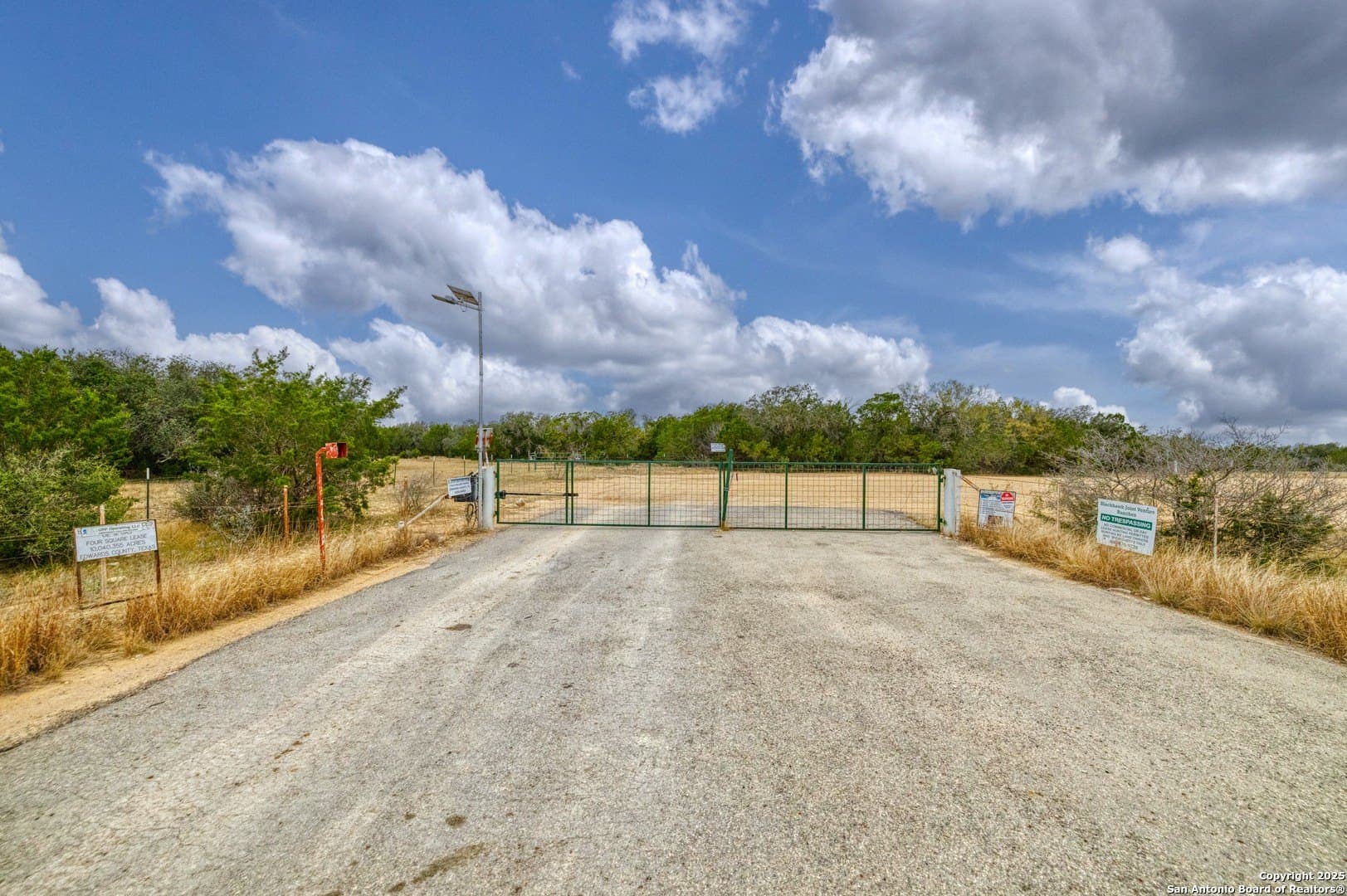 73.84 acres in Edwards County - photo 31