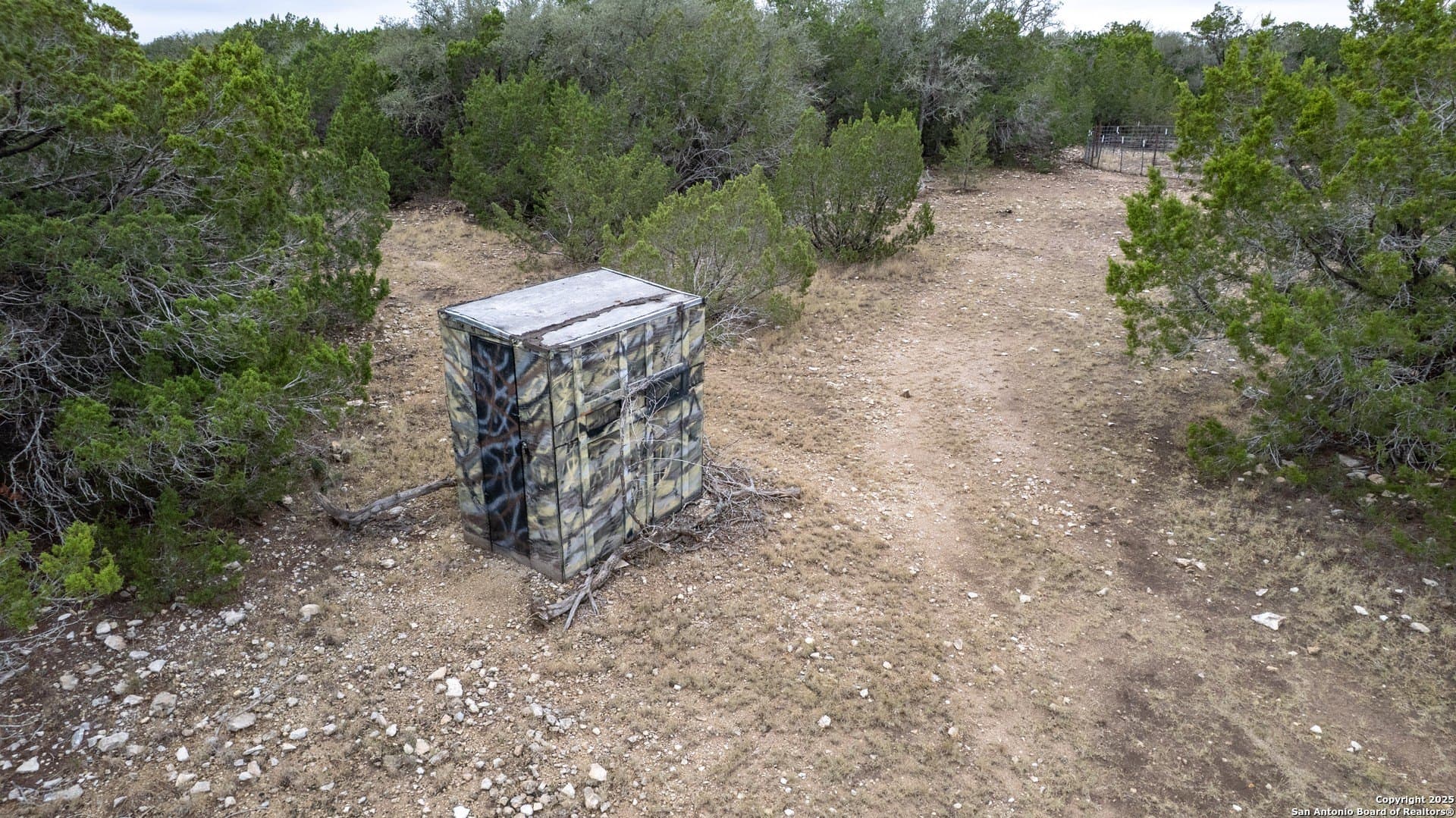 73.84 acres in Edwards County - photo 38