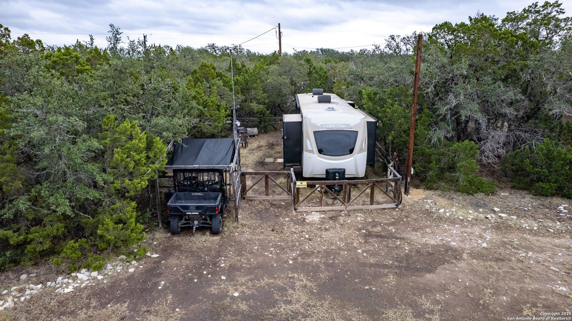 73.84 acres in Edwards County - photo 44