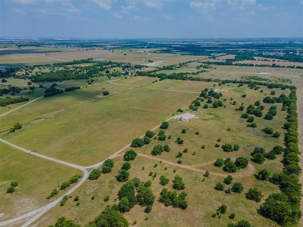76.74 acres in Wise County - photo 3